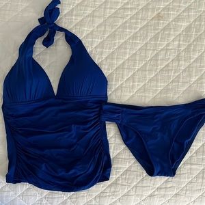 La Blanca tankini. Beautiful royal blue. US size 6.